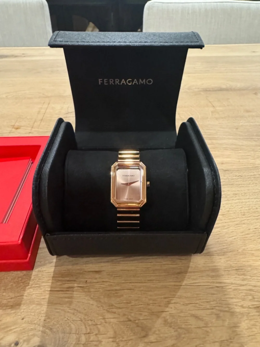 Ferragamo Crystal Watch - Rose Gold 26.5x33.5mm
